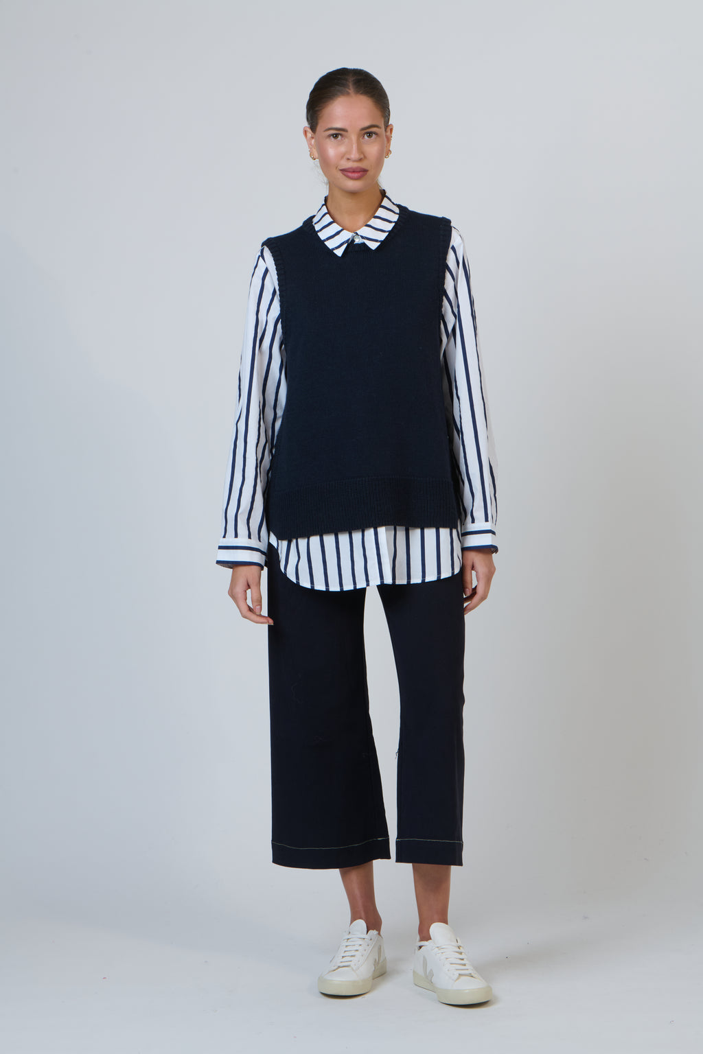 NAM-W34 Ink Knit Vest