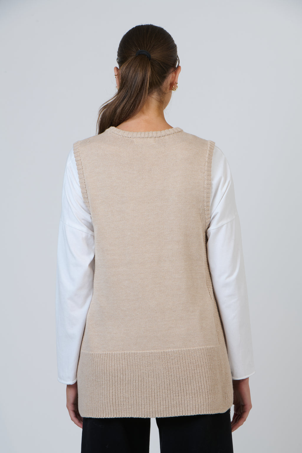 NAM-W34 Travertine Knit Vest